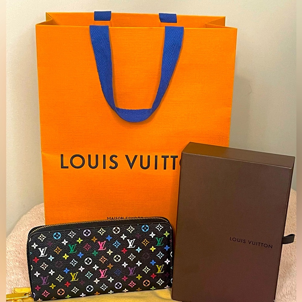 Louis Vuitton Multicolor Zippy Wallet